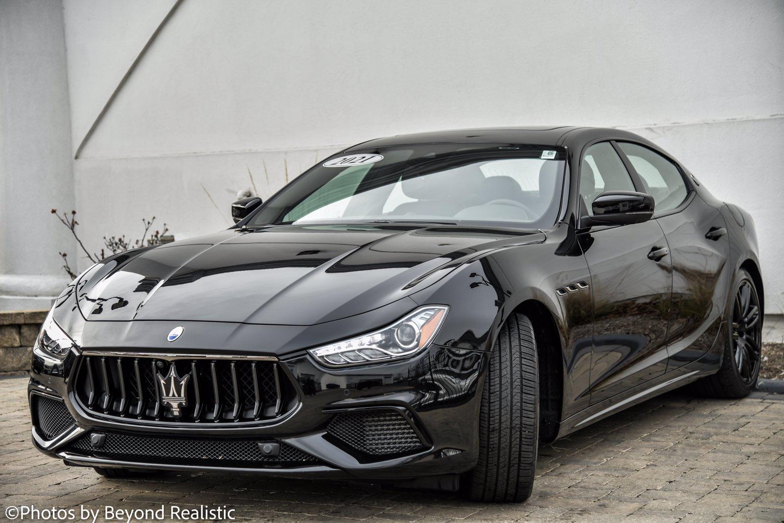 Used 2021 Maserati Ghibli  | Downers Grove, IL