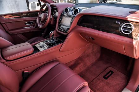 Used 2018 Bentley Bentayga Onyx Edition | Downers Grove, IL
