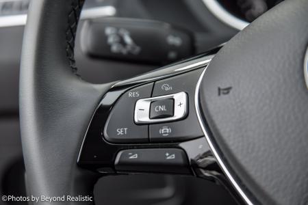 Used 2020 Volkswagen Tiguan SE w/3rd Row | Downers Grove, IL
