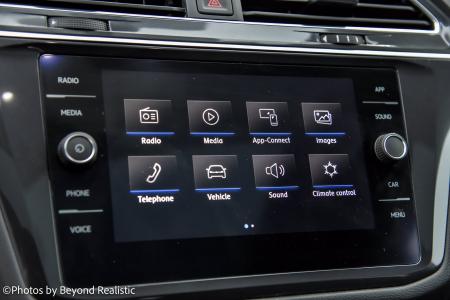 Used 2020 Volkswagen Tiguan SE w/3rd Row | Downers Grove, IL