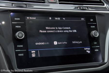 Used 2020 Volkswagen Tiguan SE w/3rd Row | Downers Grove, IL