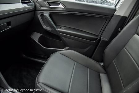 Used 2020 Volkswagen Tiguan SE w/3rd Row | Downers Grove, IL