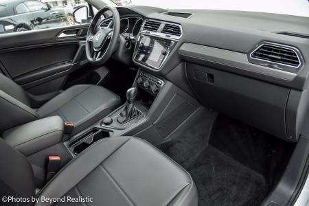 Used 2020 Volkswagen Tiguan SE w/3rd Row | Downers Grove, IL