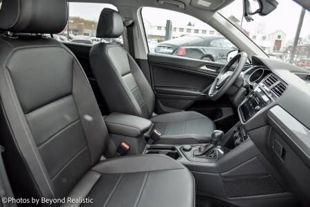 Used 2020 Volkswagen Tiguan SE w/3rd Row | Downers Grove, IL