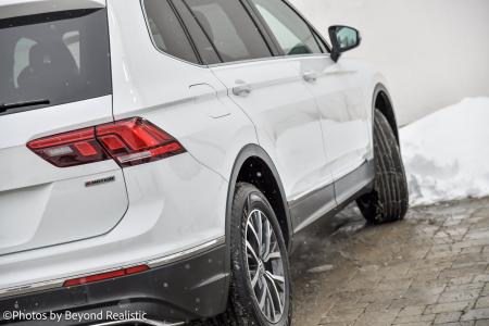 Used 2020 Volkswagen Tiguan SE w/3rd Row | Downers Grove, IL