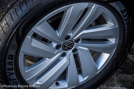 Used 2020 Volkswagen Atlas Cross Sport 3.6L V6 SE w/Technology | Downers Grove, IL