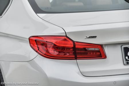 Used 2019 BMW 5 Series 530i xDrive Premium 2/ Sport | Downers Grove, IL