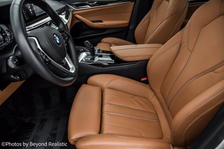 Used 2019 BMW 5 Series 530i xDrive Premium 2/ Sport | Downers Grove, IL