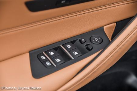 Used 2019 BMW 5 Series 530i xDrive Premium 2/ Sport | Downers Grove, IL