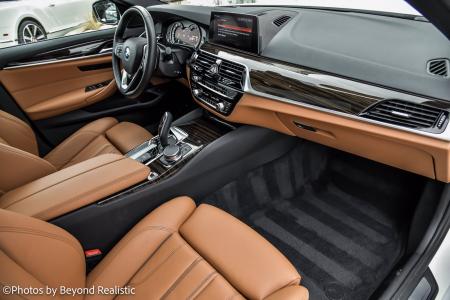 Used 2019 BMW 5 Series 530i xDrive Premium 2/ Sport | Downers Grove, IL