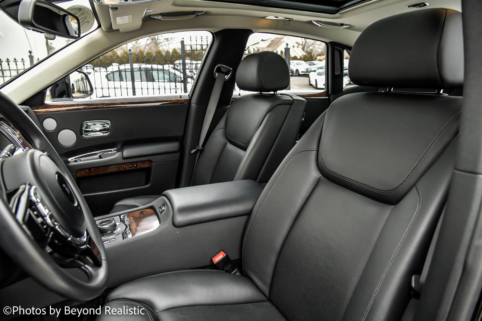 Used 2015 Rolls-Royce Ghost Rear Ent. | Downers Grove, IL