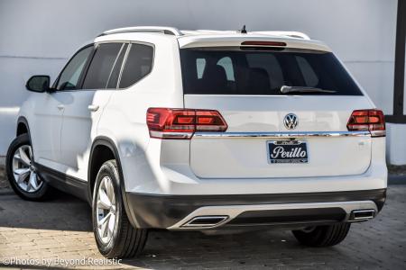 Used 2018 Volkswagen Atlas 3.6L V6 Launch Edition | Downers Grove, IL