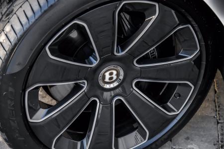 Used 2020 Bentley Bentayga Design Edition | Downers Grove, IL
