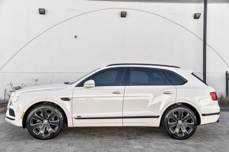 Used 2020 Bentley Bentayga Design Edition | Downers Grove, IL