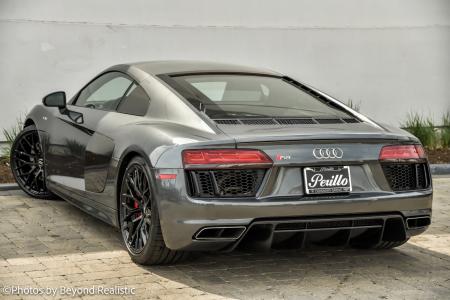 Used 2017 Audi R8 Coupe V10 | Downers Grove, IL