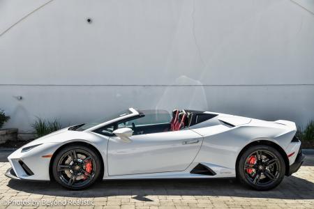 Used 2021 Lamborghini Huracan EVO Spyder | Downers Grove, IL