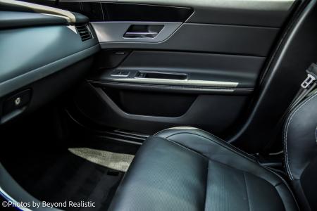 Used 2016 Jaguar XF 35t R-Sport | Downers Grove, IL
