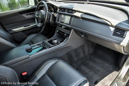 Used 2016 Jaguar XF 35t R-Sport | Downers Grove, IL