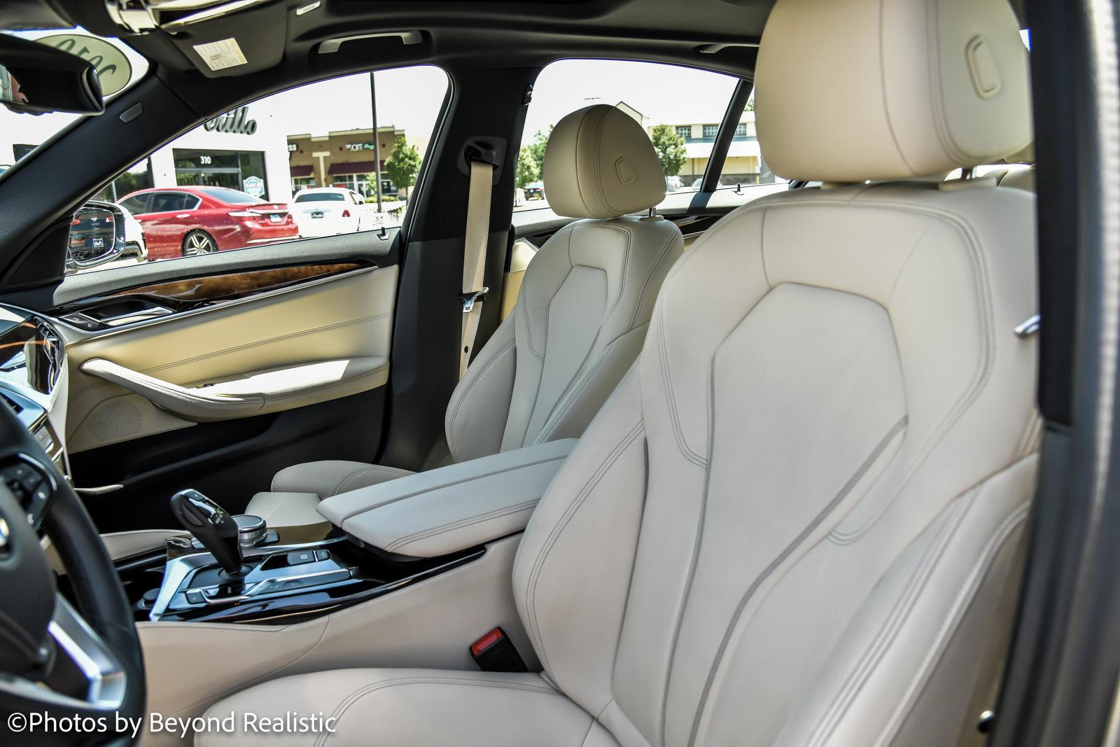 Used 2019 BMW 5 Series 530i xDrive, Premium 2 Pkg, Luxury Pkg | Downers Grove, IL