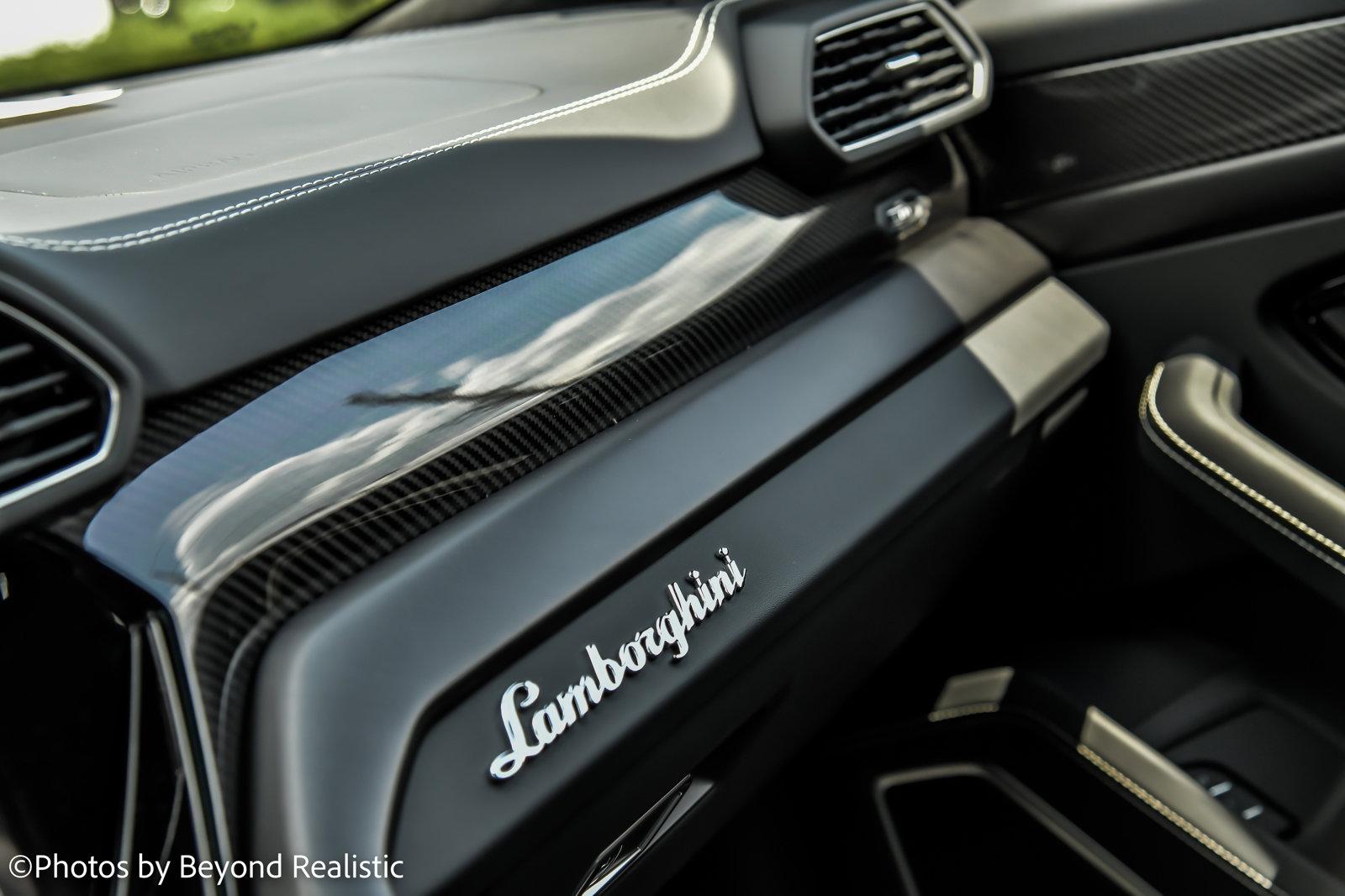 New 2022 Lamborghini Urus  | Downers Grove, IL