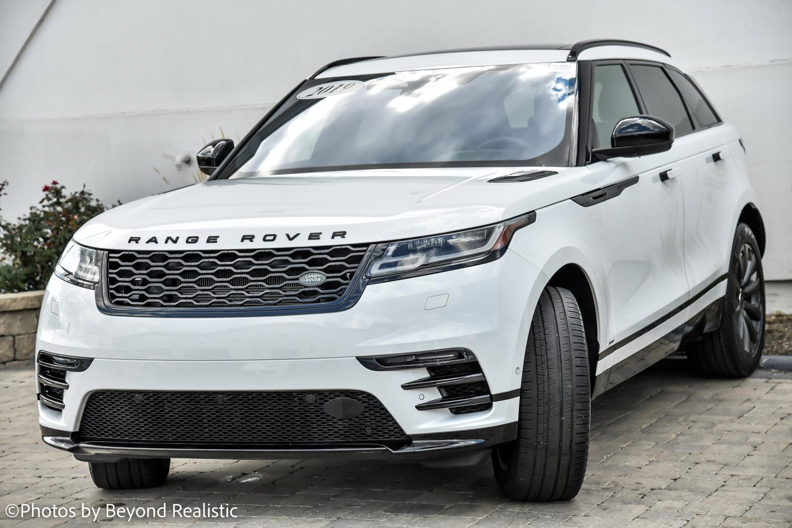 Used 2019 Land Rover Range Rover Velar R-Dynamic SE | Downers Grove, IL