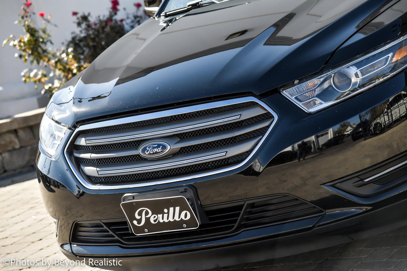 Used 2017 Ford Taurus SEL | Downers Grove, IL