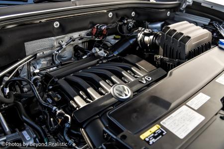 Used 2020 Volkswagen Atlas Cross Sport 3.6L V6 SEL Premium | Downers Grove, IL