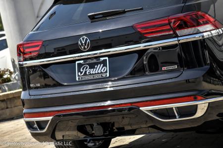 Used 2022 Volkswagen Atlas Cross Sport 3.6L V6 SEL Premium R-Line | Downers Grove, IL