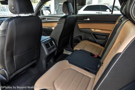 Used 2022 Volkswagen Atlas Cross Sport 3.6L V6 SEL Premium R-Line | Downers Grove, IL