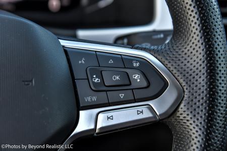 Used 2022 Volkswagen Atlas Cross Sport 3.6L V6 SEL Premium R-Line | Downers Grove, IL