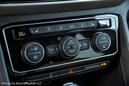 Used 2022 Volkswagen Atlas Cross Sport 3.6L V6 SEL Premium R-Line | Downers Grove, IL