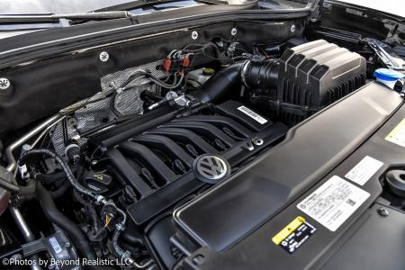 Used 2022 Volkswagen Atlas Cross Sport 3.6L V6 SEL Premium R-Line | Downers Grove, IL