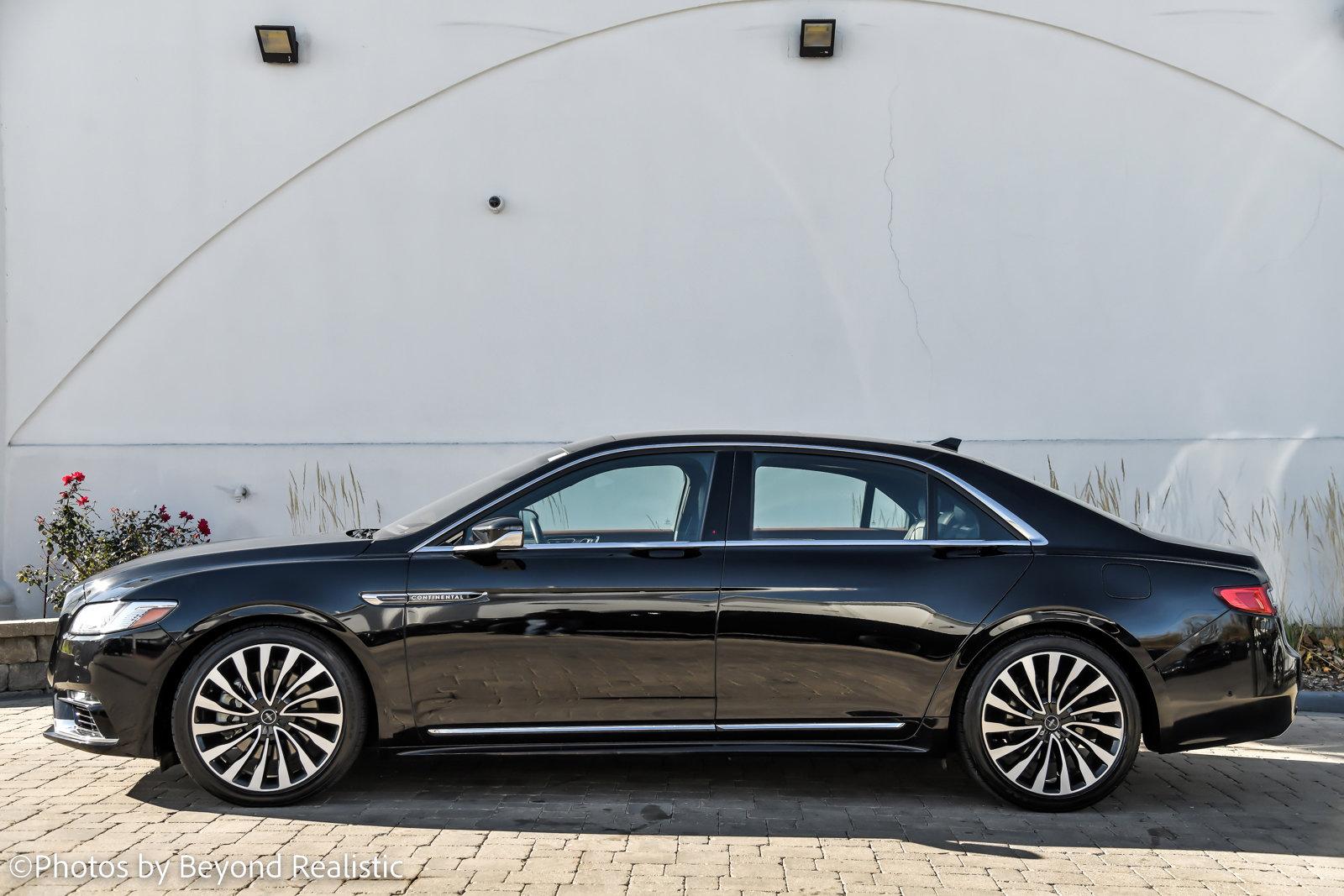 Used 2019 Lincoln Continental Black Label | Downers Grove, IL