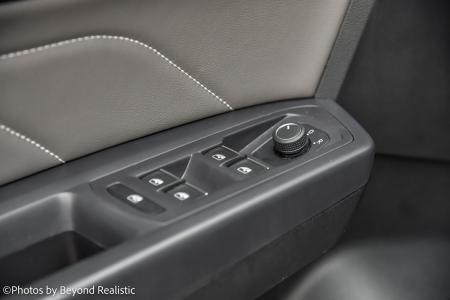 Used 2021 Volkswagen Atlas Cross Sport 3.6L V6 SEL R-Line | Downers Grove, IL
