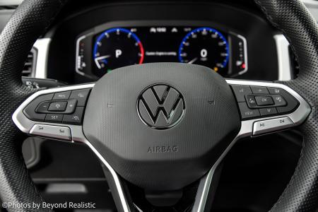 Used 2021 Volkswagen Atlas Cross Sport 3.6L V6 SEL R-Line | Downers Grove, IL