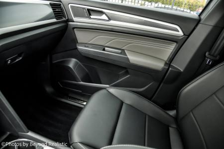 Used 2021 Volkswagen Atlas Cross Sport 3.6L V6 SEL R-Line | Downers Grove, IL