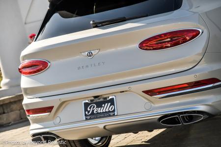 New 2023 Bentley Bentayga EWB V8 | Downers Grove, IL