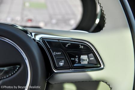 New 2023 Bentley Bentayga EWB V8 | Downers Grove, IL
