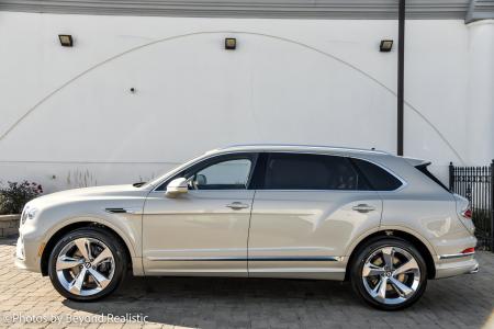 New 2023 Bentley Bentayga EWB V8 | Downers Grove, IL