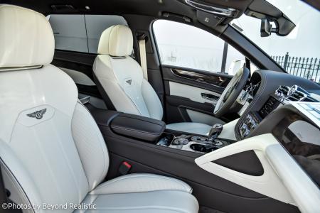 New 2023 Bentley Bentayga EWB V8 | Downers Grove, IL