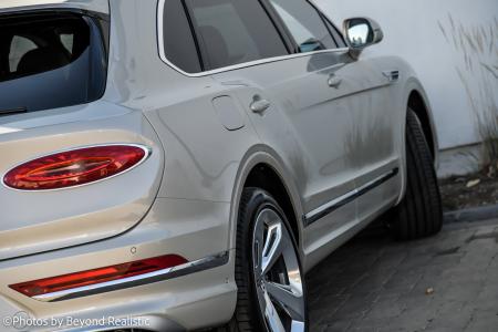 New 2023 Bentley Bentayga EWB V8 | Downers Grove, IL