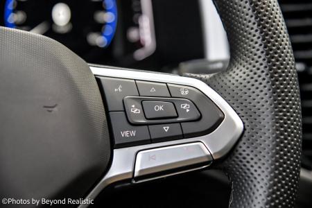 Used 2021 Volkswagen Atlas Cross Sport 3.6L V6 SEL Premium R-Line | Downers Grove, IL