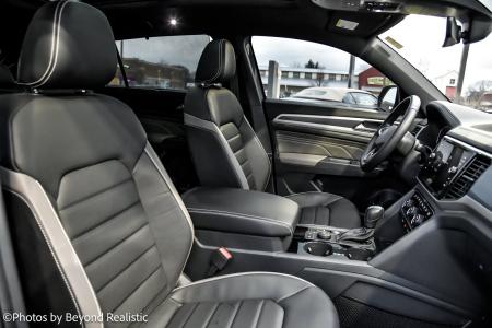 Used 2021 Volkswagen Atlas Cross Sport 3.6L V6 SEL Premium R-Line | Downers Grove, IL