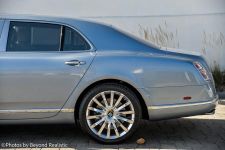 Used 2017 Bentley Mulsanne Mulliner Driving Specification, Premier, Rear Ent. | Downers Grove, IL