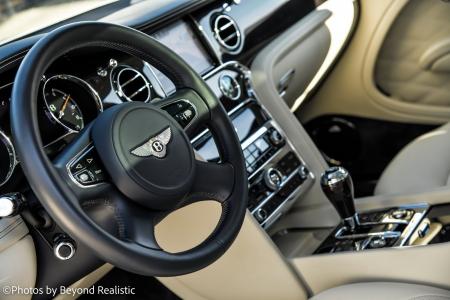 Used 2017 Bentley Mulsanne Mulliner Driving Specification, Premier, Rear Ent. | Downers Grove, IL