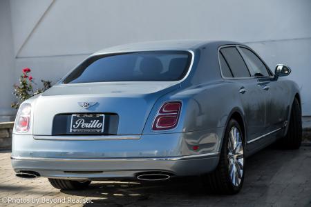 Used 2017 Bentley Mulsanne Mulliner Driving Specification, Premier, Rear Ent. | Downers Grove, IL