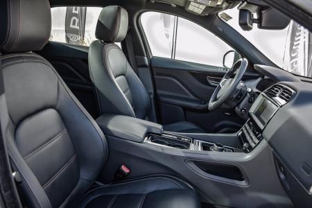 Used 2018 Jaguar F-PACE 25t Prestige, Vision/Tech Pkg | Downers Grove, IL
