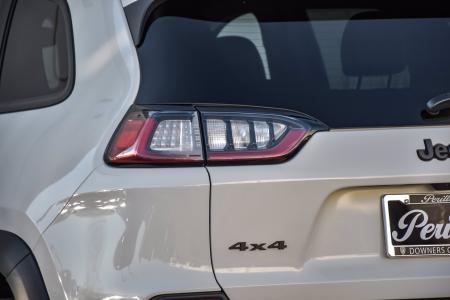 Used 2019 Jeep Cherokee Trailhawk Elite | Downers Grove, IL