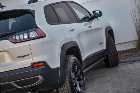 Used 2019 Jeep Cherokee Trailhawk Elite | Downers Grove, IL