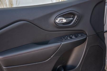 Used 2019 Jeep Cherokee Trailhawk Elite | Downers Grove, IL
